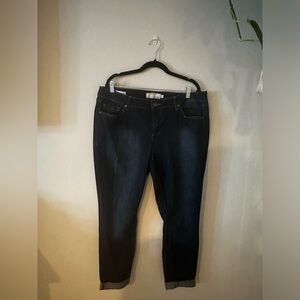 NWT Old Navy Rockstar Dark wash jeans mid rise Size 16